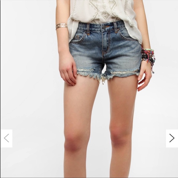 Urban Outfitters Pants - UO BDG Distressed Freja Vintage Fit Jean Shorts